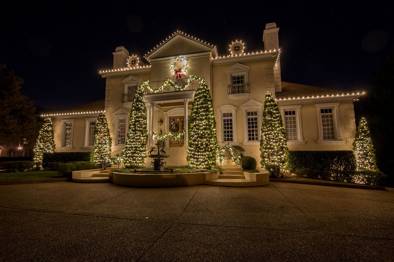 Residential Options for Holiday Lighting The Virginia Christmas