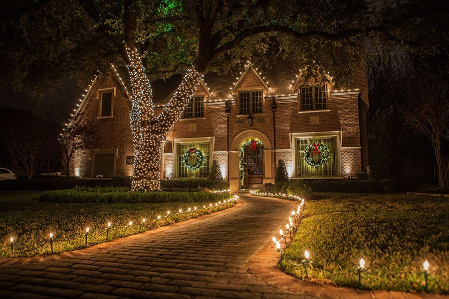 Residential Options for Holiday Lighting The Virginia Christmas